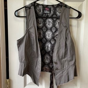 Alice in Wonderland vest